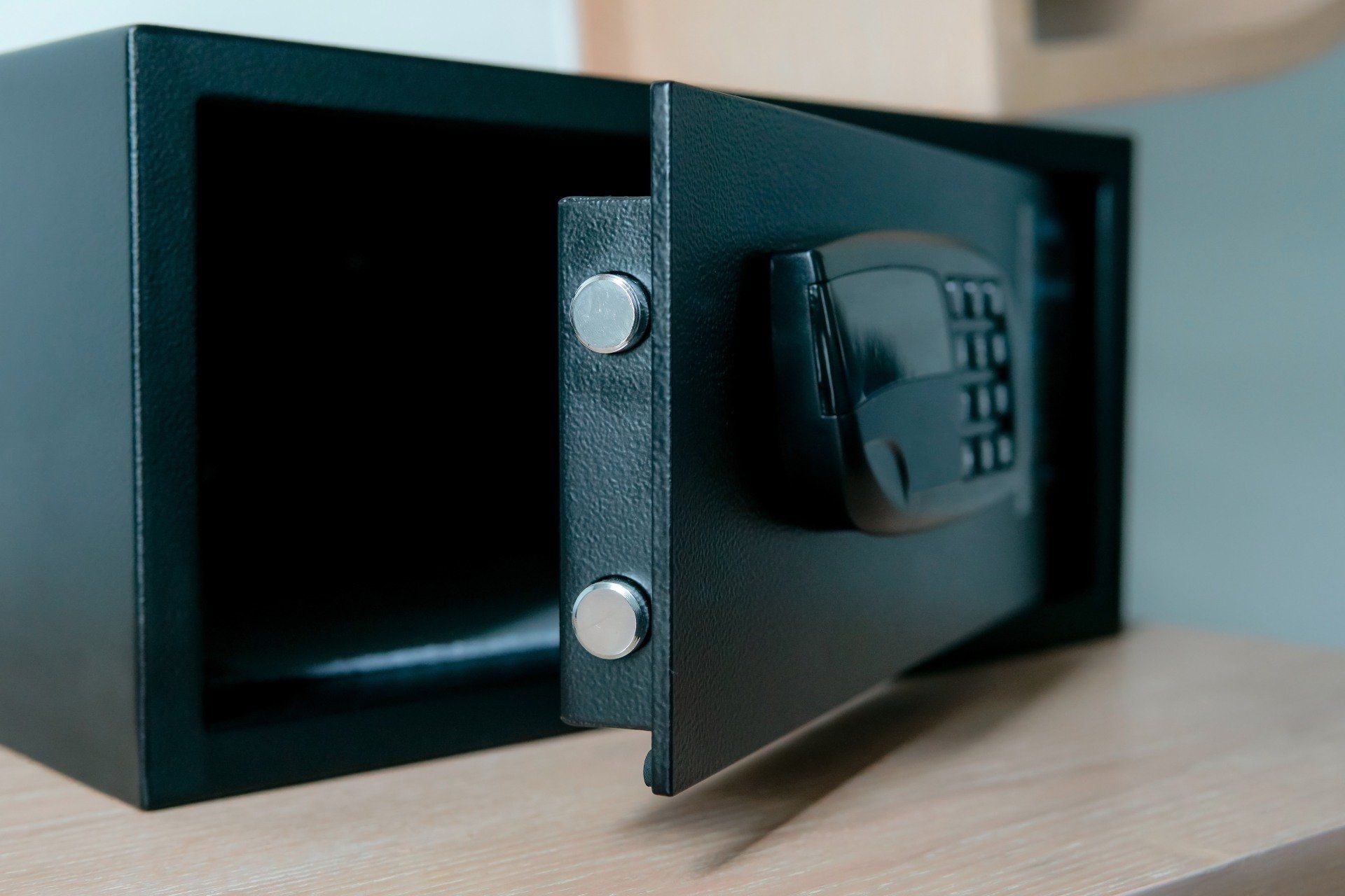 APERTURA CASSEFORTI E PORTE BLINDATE