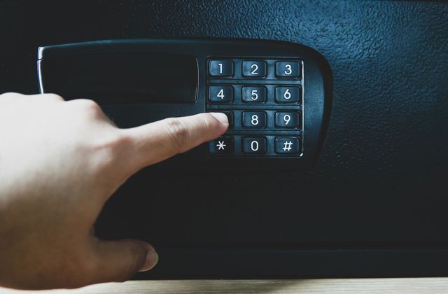 INSTALLAZIONE CASSEFORTI