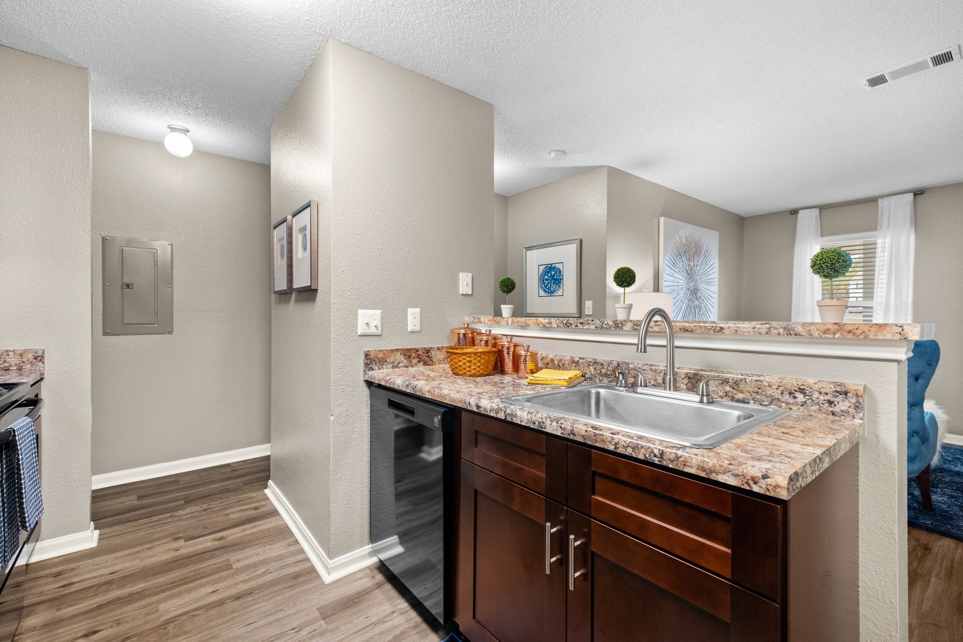 Wilmington Apartments  kitchen