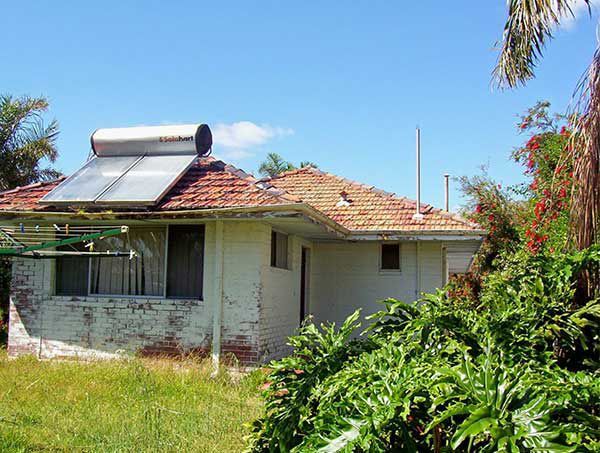 Before Photo of A House With A Solar Panel on The Roof | North Perth, WA | Stylewise Designs
