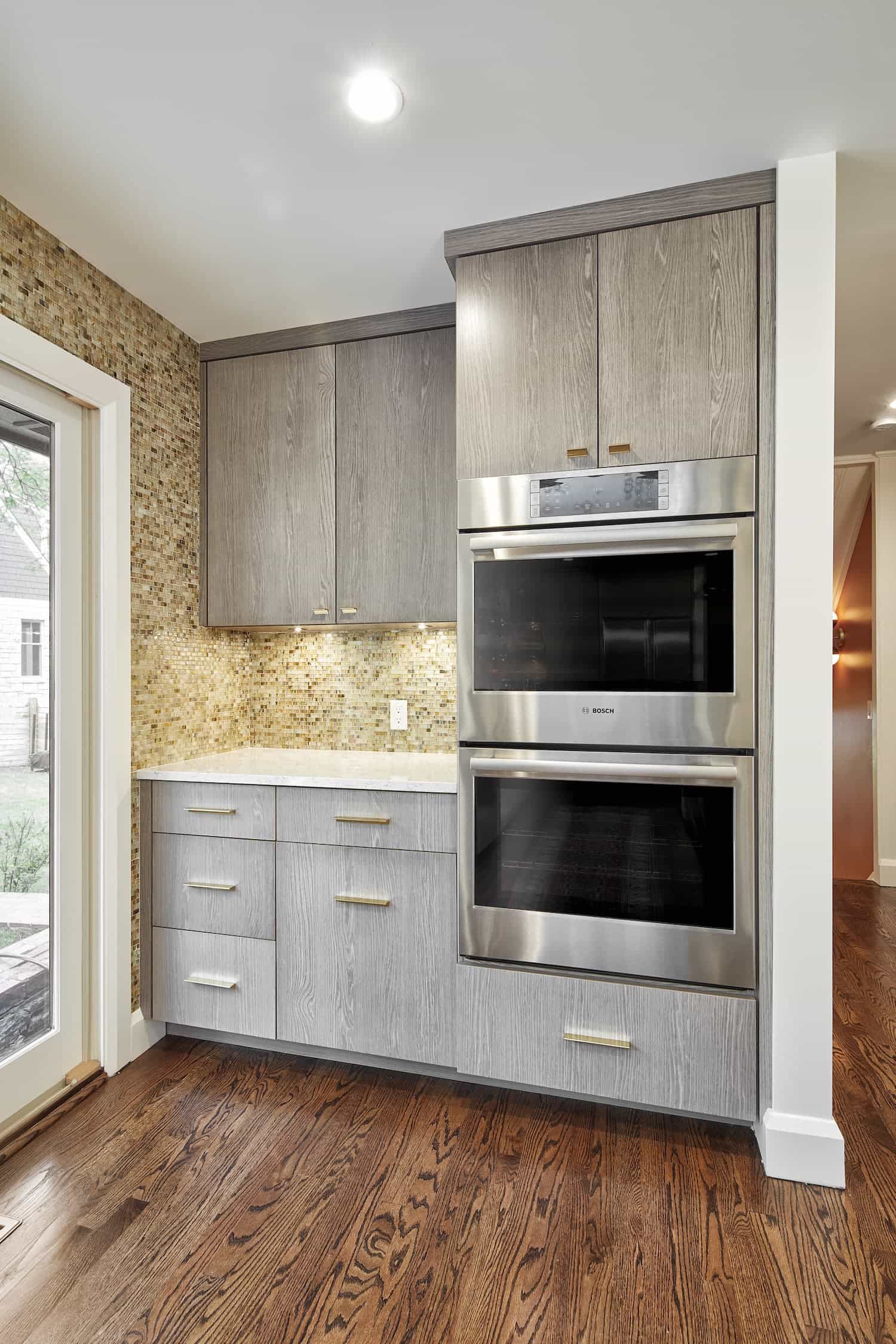 Eclectic, modern kitchen