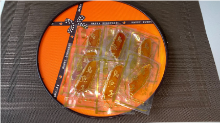 一口野生烏魚子