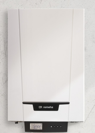 Caldaia Remeha bianca a parete, montata su un mobiletto chiaro con piccolo display digitale.