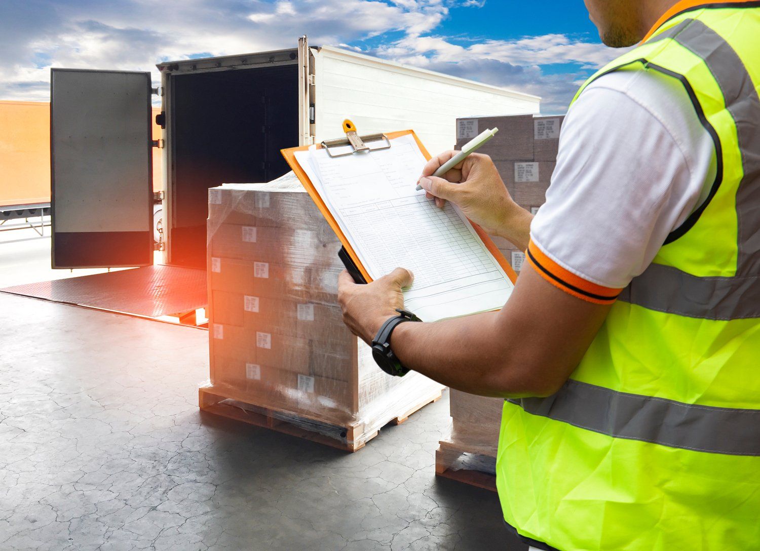 Returnable Assets and smart pallet tagging