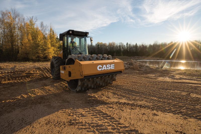 CASE soil compactor
