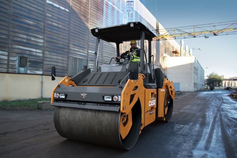 CASE asphalt compactor