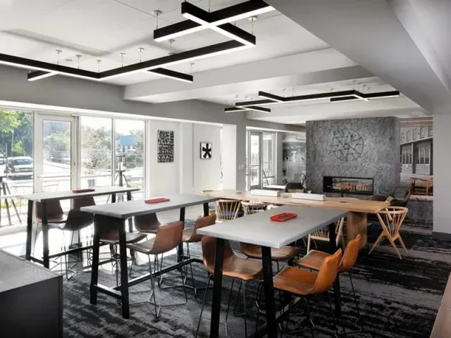 Resident Lounge at Trac75.