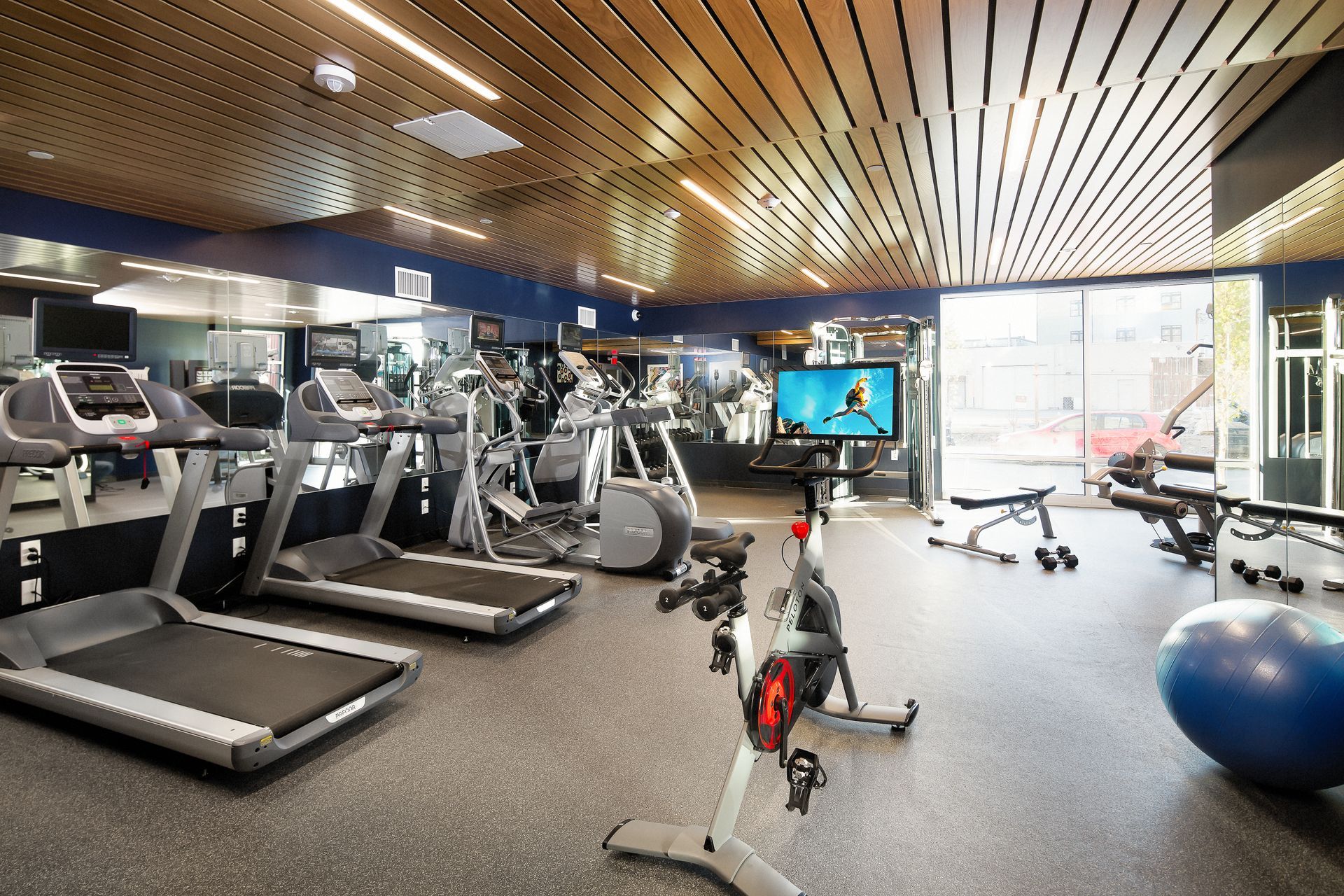 State-of-the-art fitness center at Trac 75.