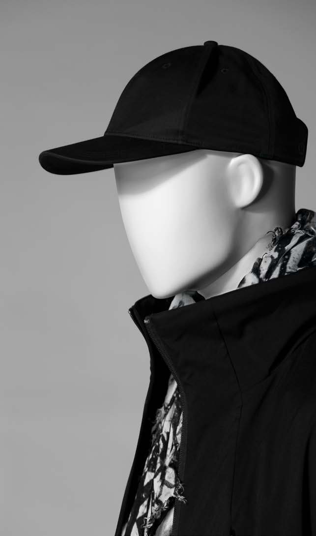 Mannequins bust forms Canada