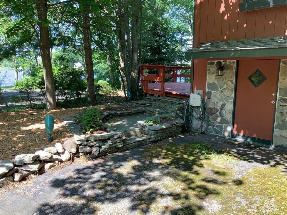 Driveway - Rock Hill, NY - Creative Touch Landscaping & Supply