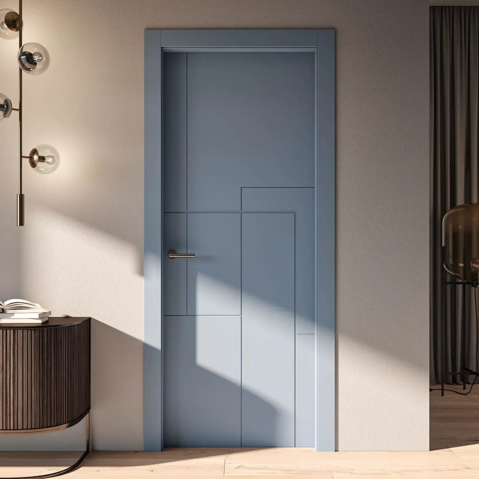 Una porta azzurra con un moderno design a pannelli geometrici e una maniglia minimalista, in un ambiente contemporaneo.
