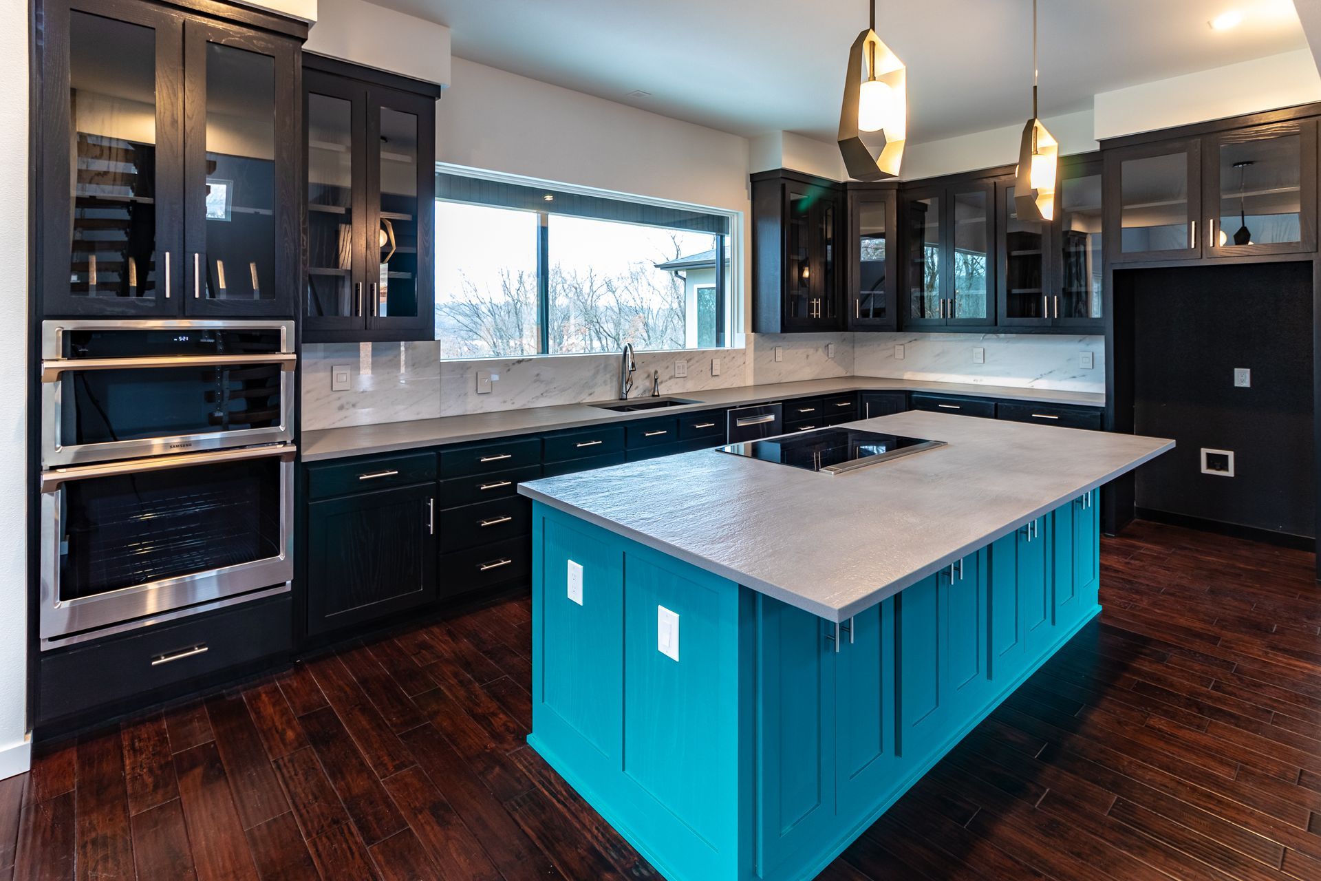 blue island kitchen paint