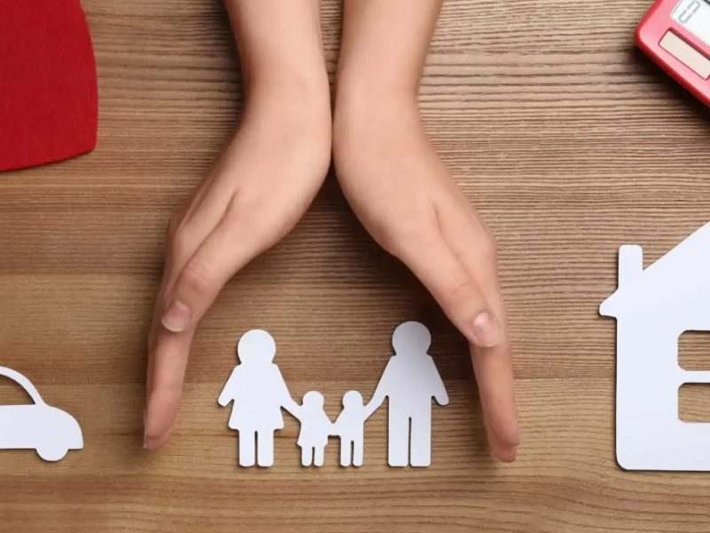An image showing the financial security benefits of whole life insurance.