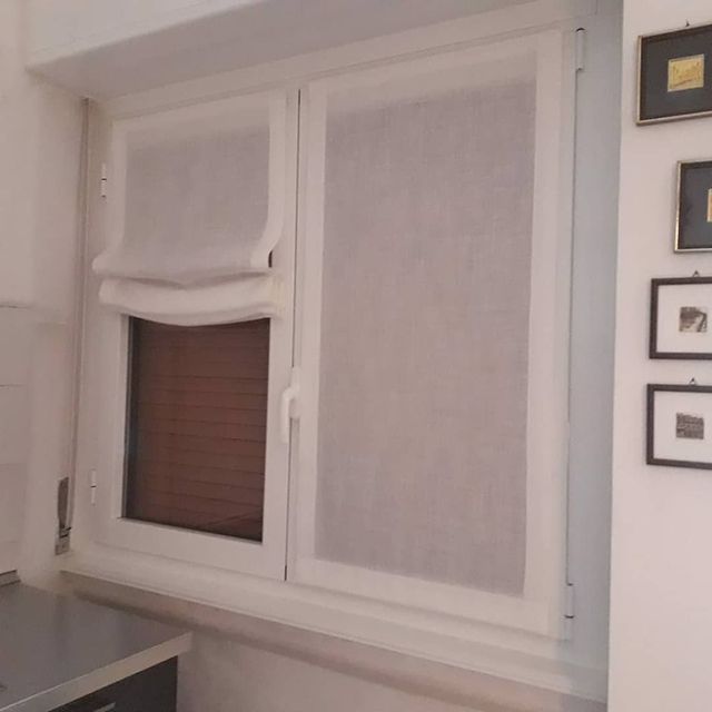 tende bianche a vetro