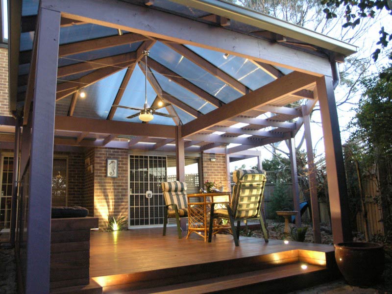 polycarbonate roofing over patio