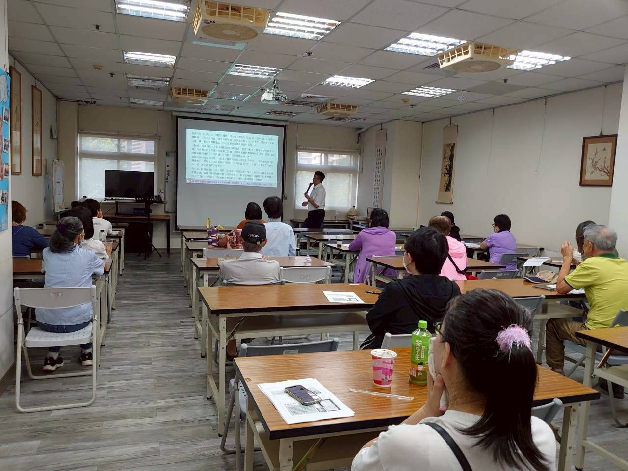 臺北市東區家庭照顧者支持中心】長照法保~讓照顧更有保障：法律篇 講座