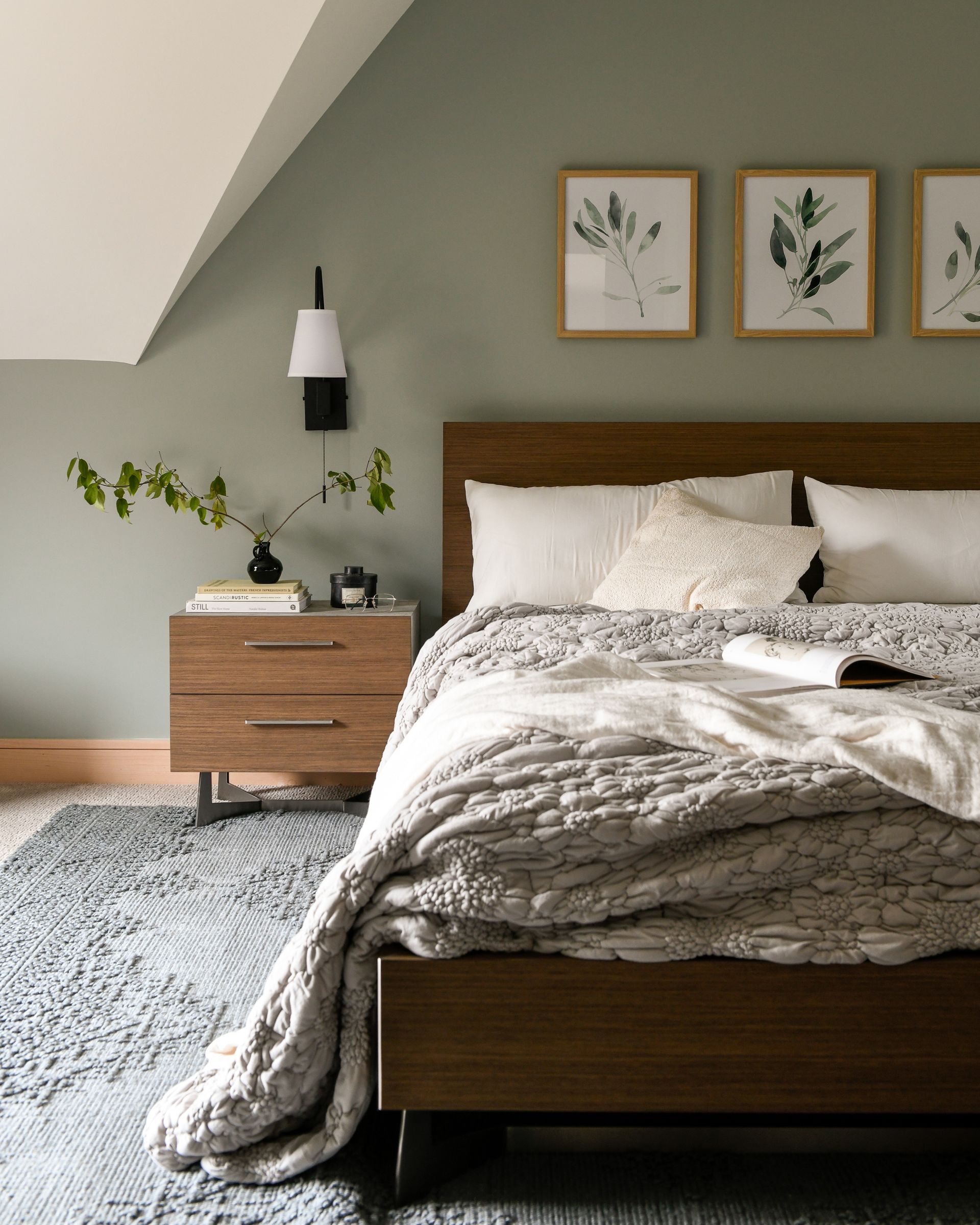 Stone Manor second bedroom