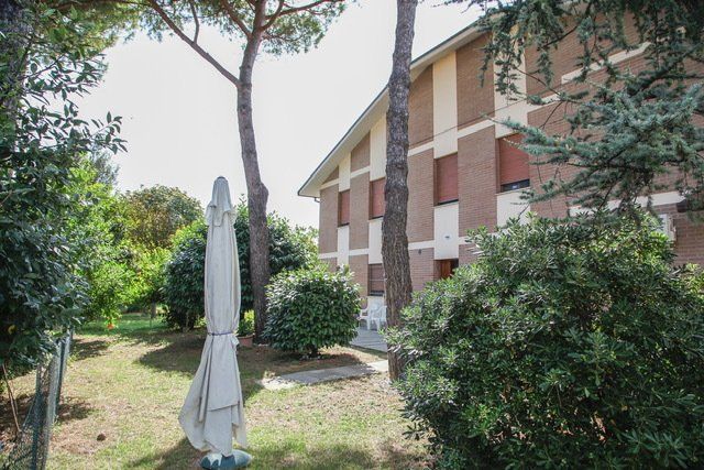 Insegna della residenza per anziani