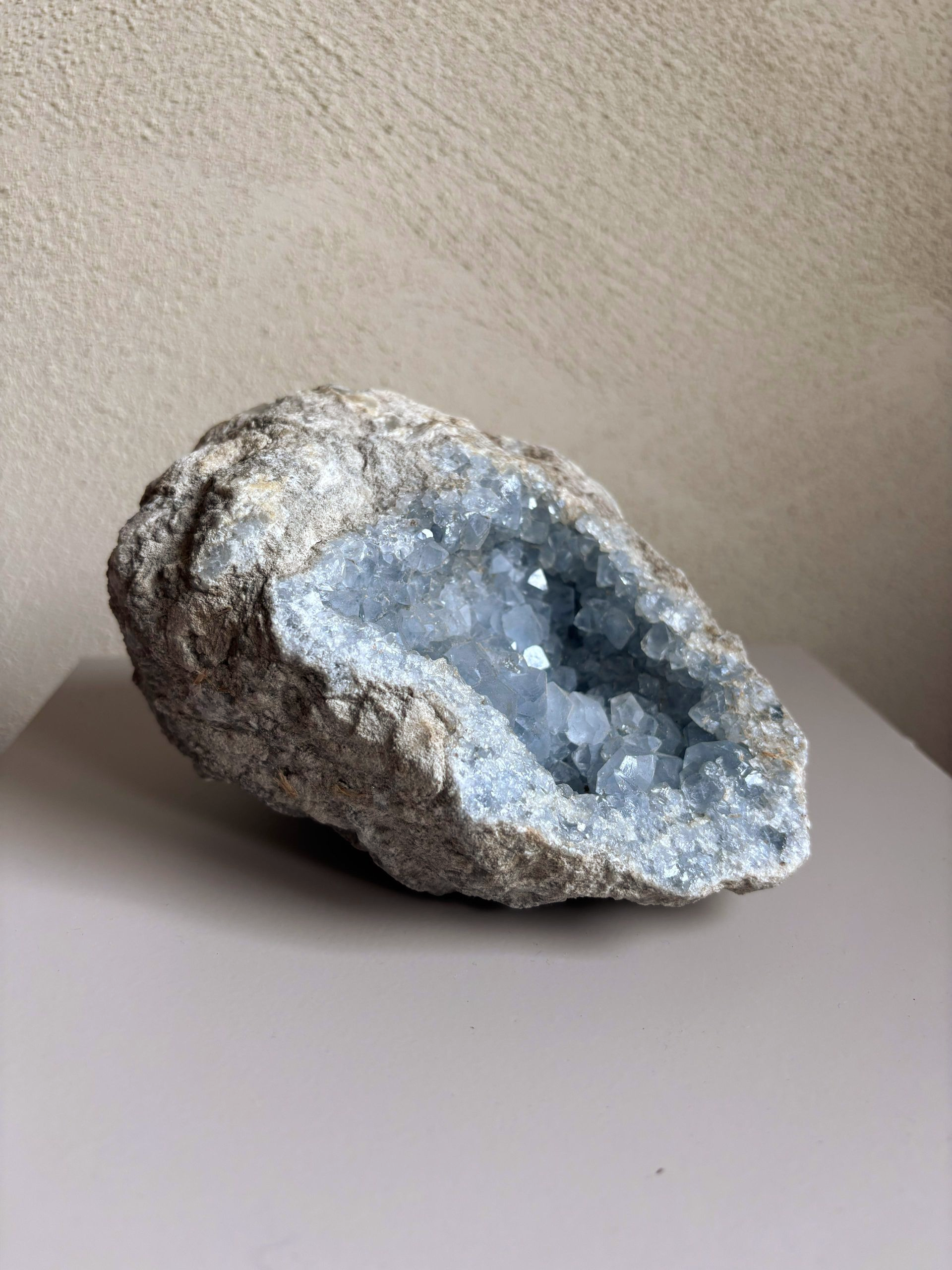 Celestien geode