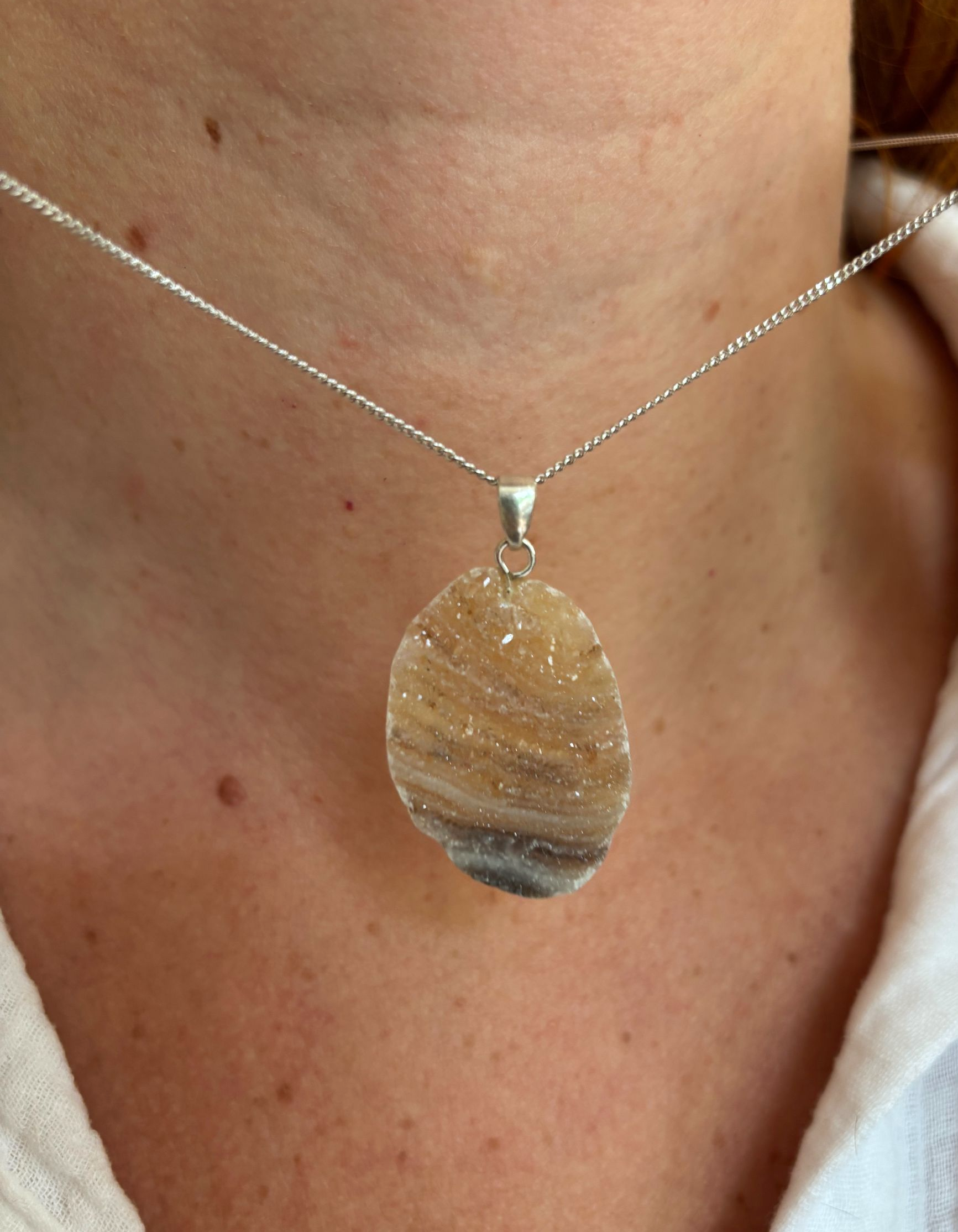 Uitverkocht - Ketting zilver met agaat geode hanger 3