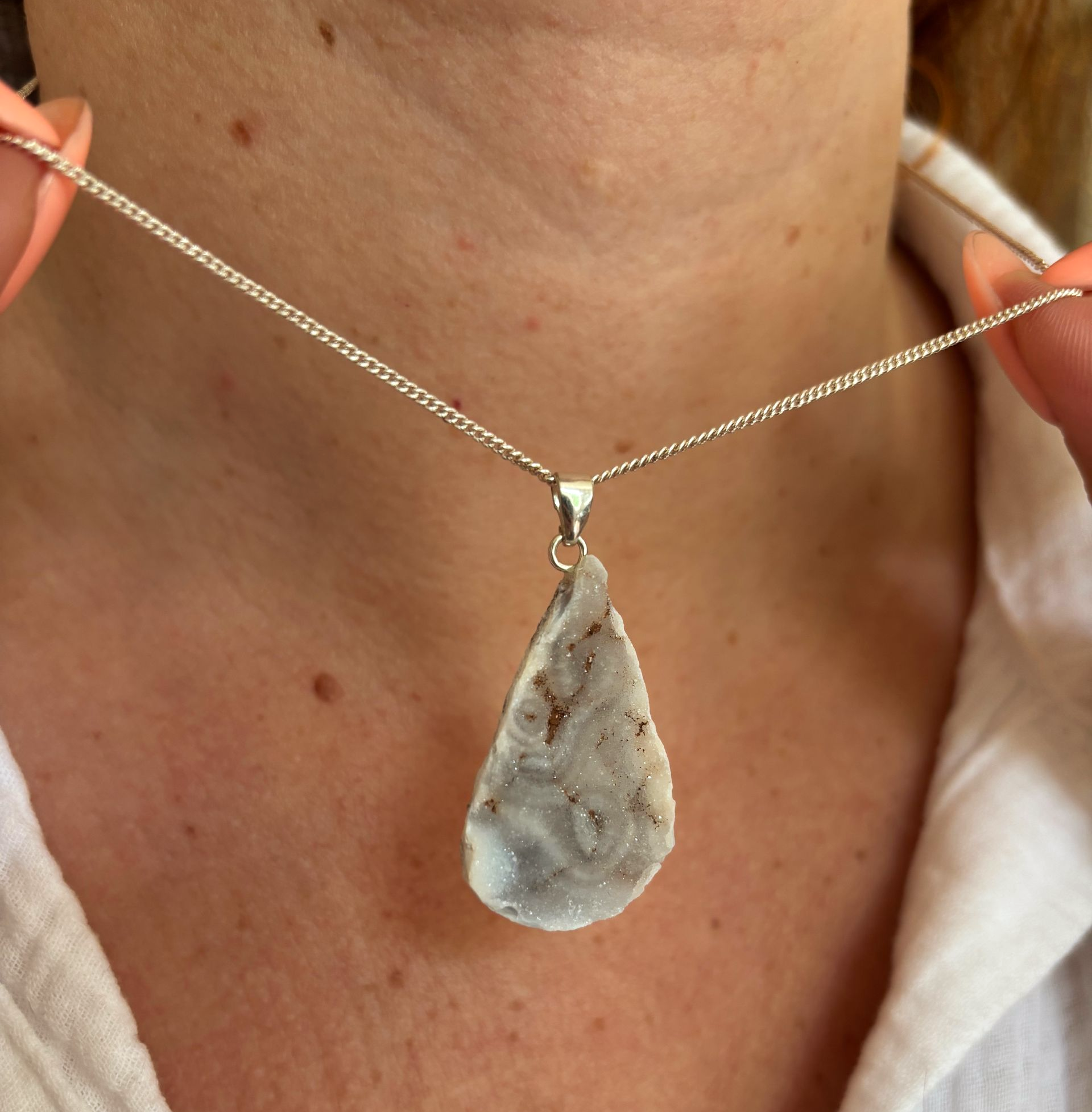 Ketting zilver met agaat geode hanger 5