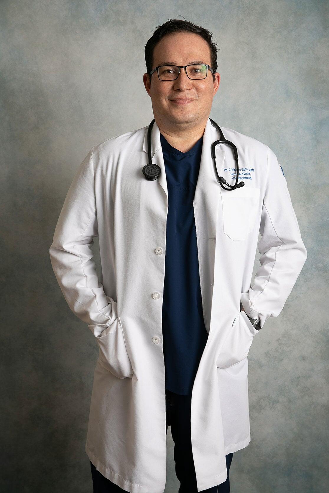 DR. JOSÉ ALBERTO GONZÁLEZ DUARTE