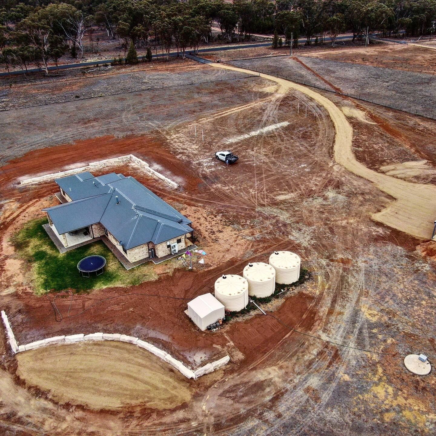 residential-landscaping dusk