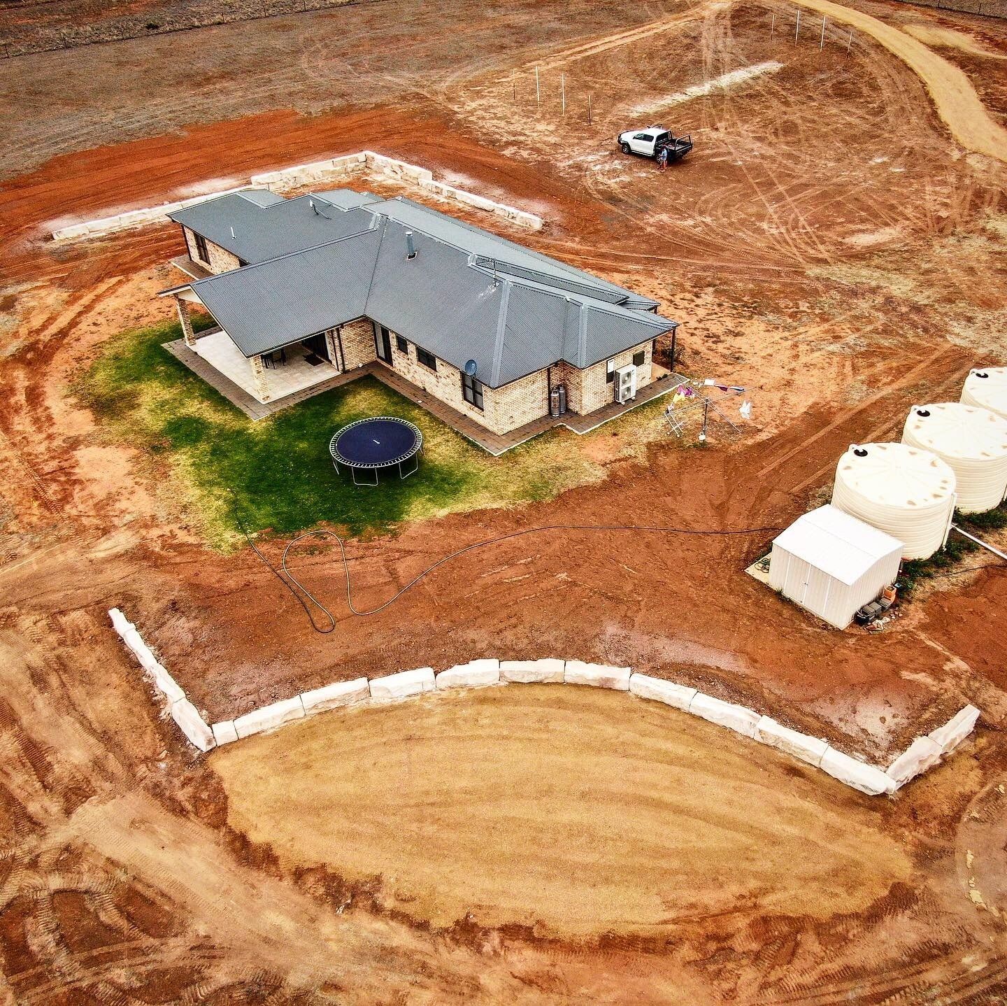 residential-landscaping dusk