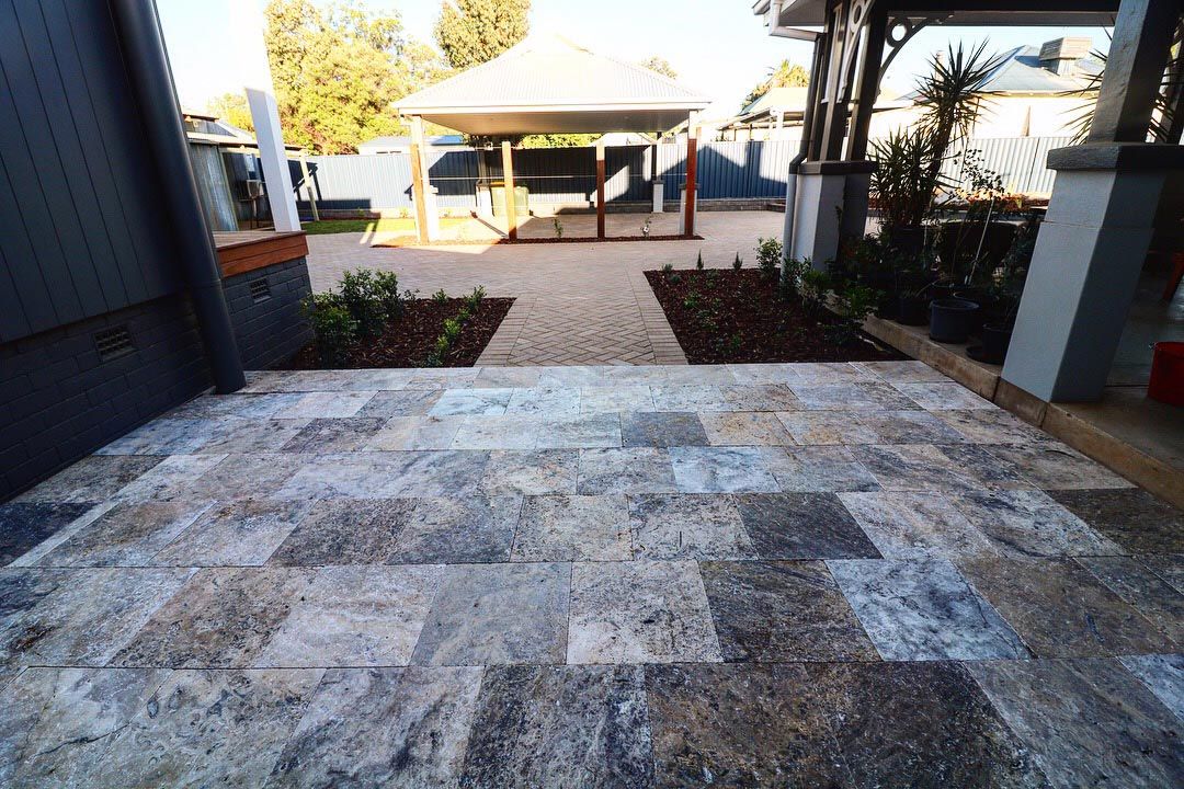 residential-landscaping stone