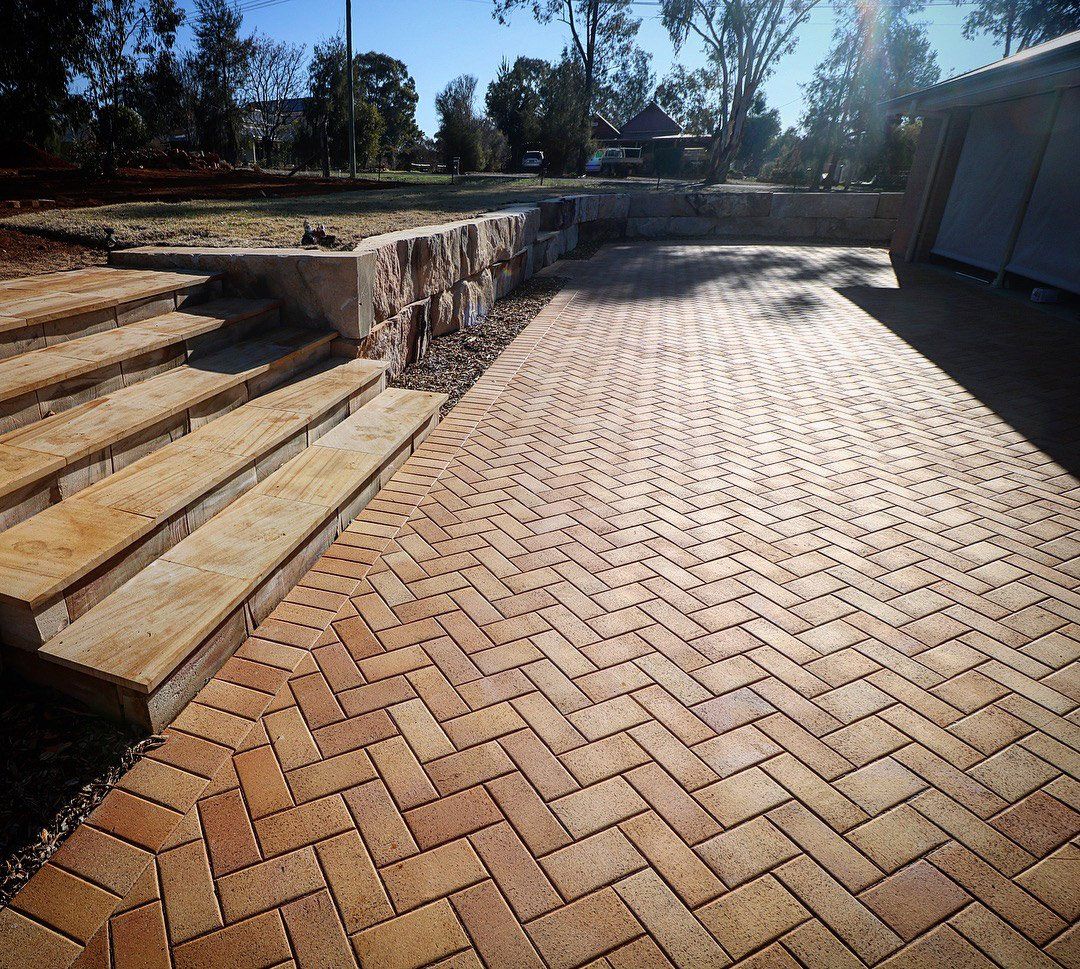 residential-landscaping stone