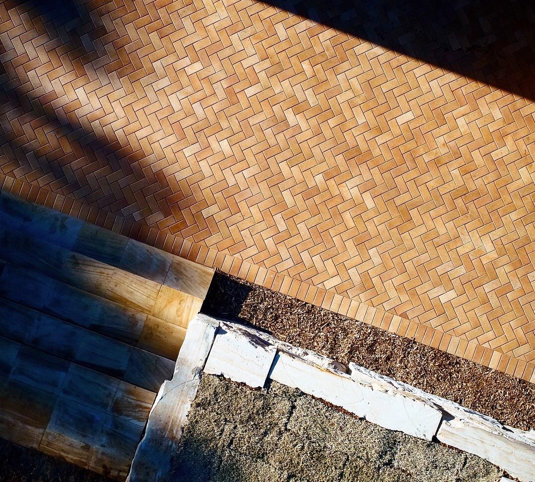 residential-landscaping stone