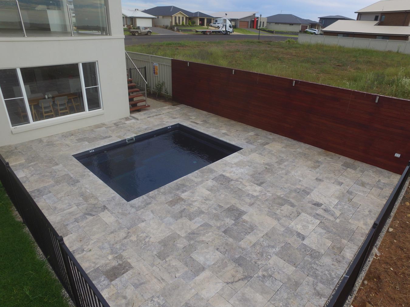 residential-stone flooring pool