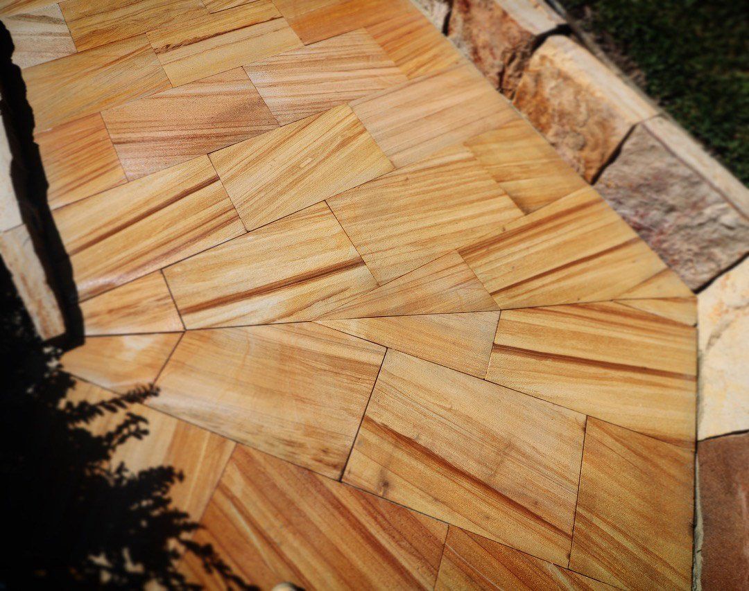 residential-landscaping stone