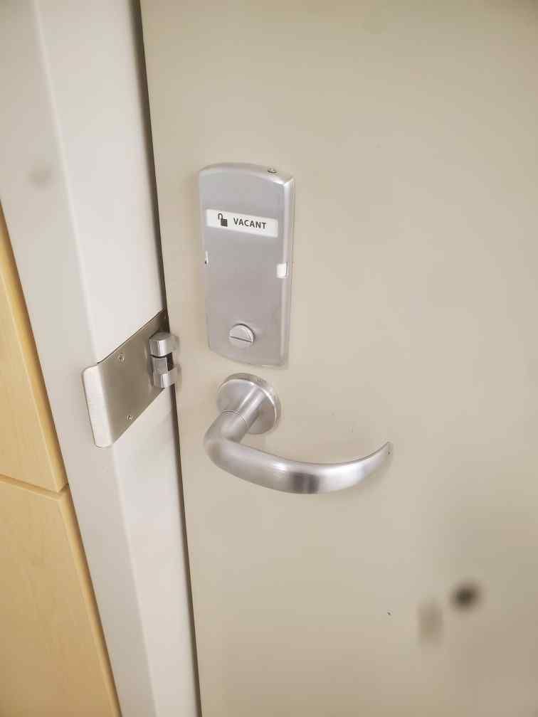 door knob hardware