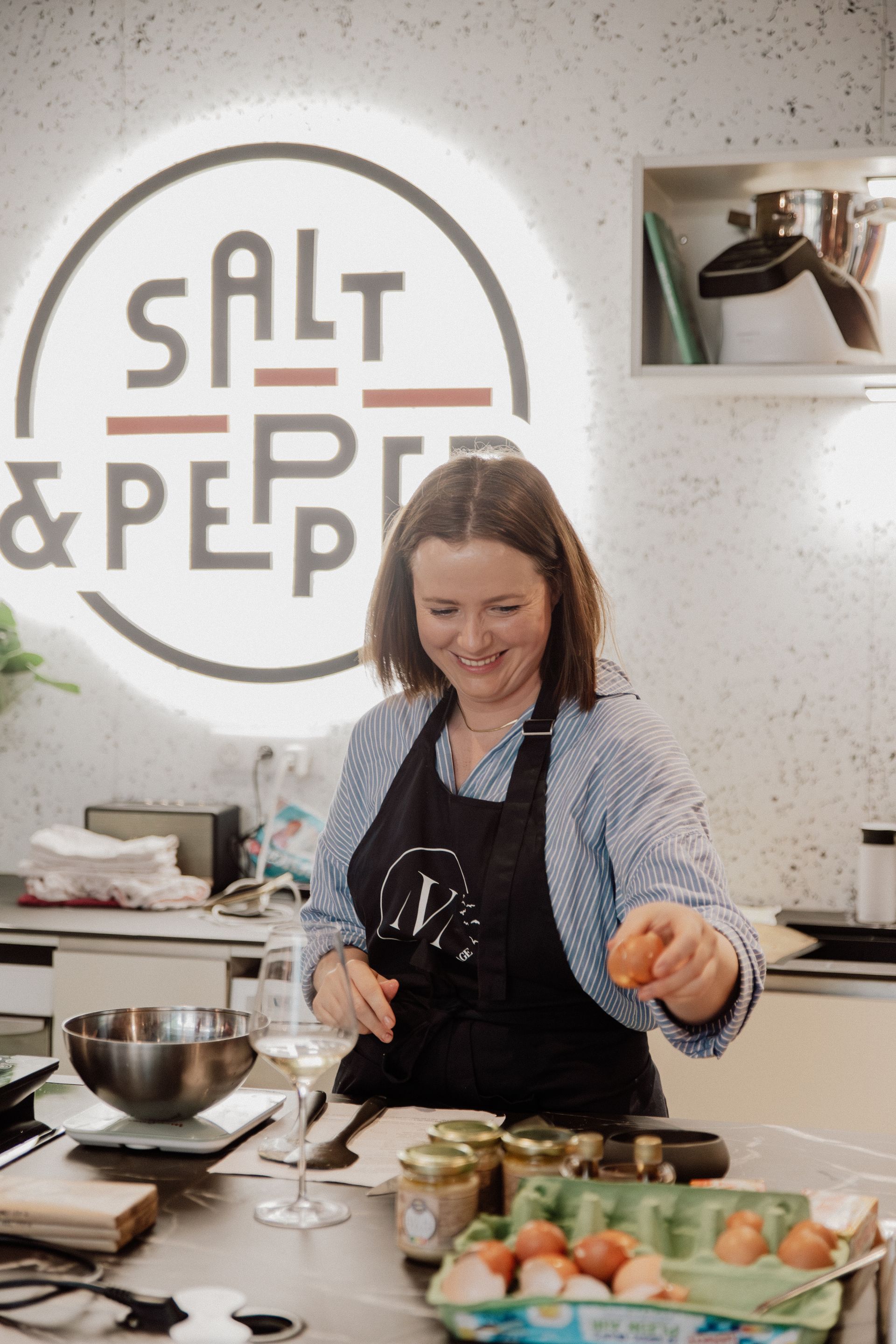 Emelia Jackson cooking in france
