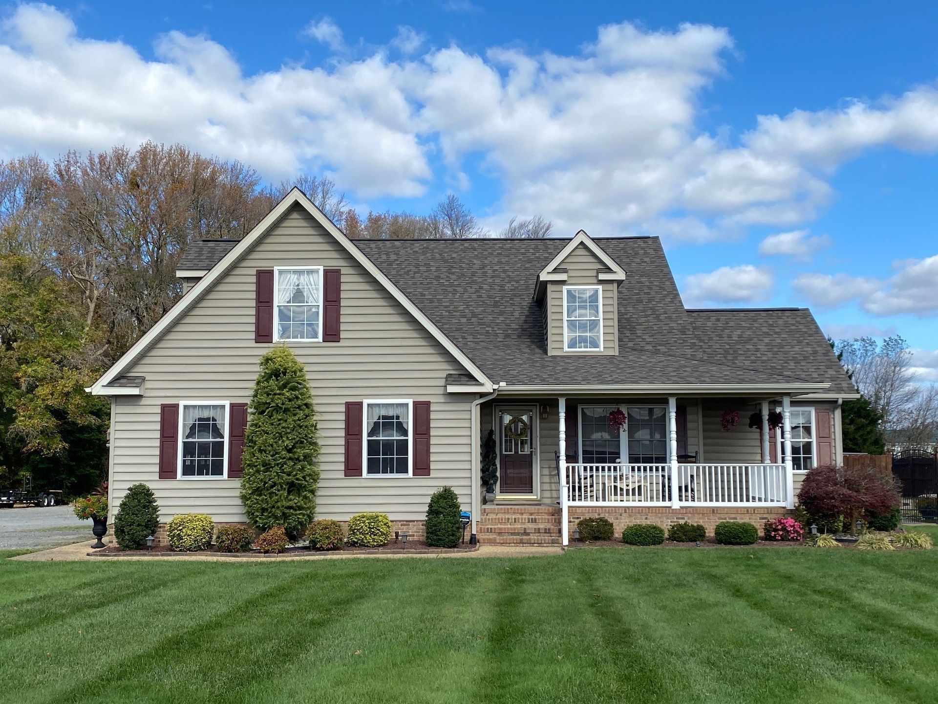 Dynasty Granite Black Shingle 4