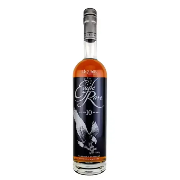 Bottle of Eagle Rare 10-year-old Kentucky Straight Bourbon Whiskey. Dark label with an eagle graphic, copper liquid.