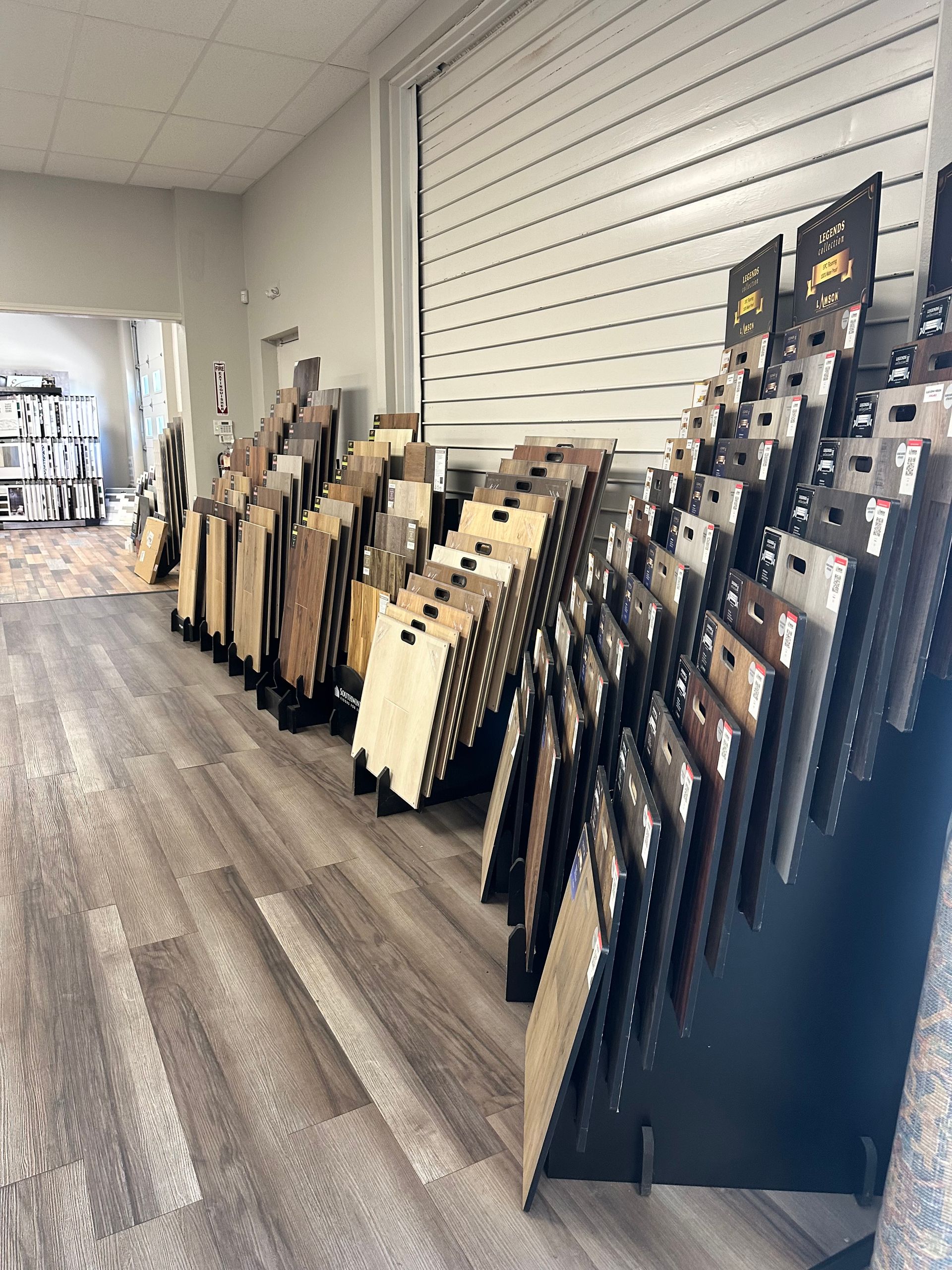 A showroom filled with lots of different types of flooring.