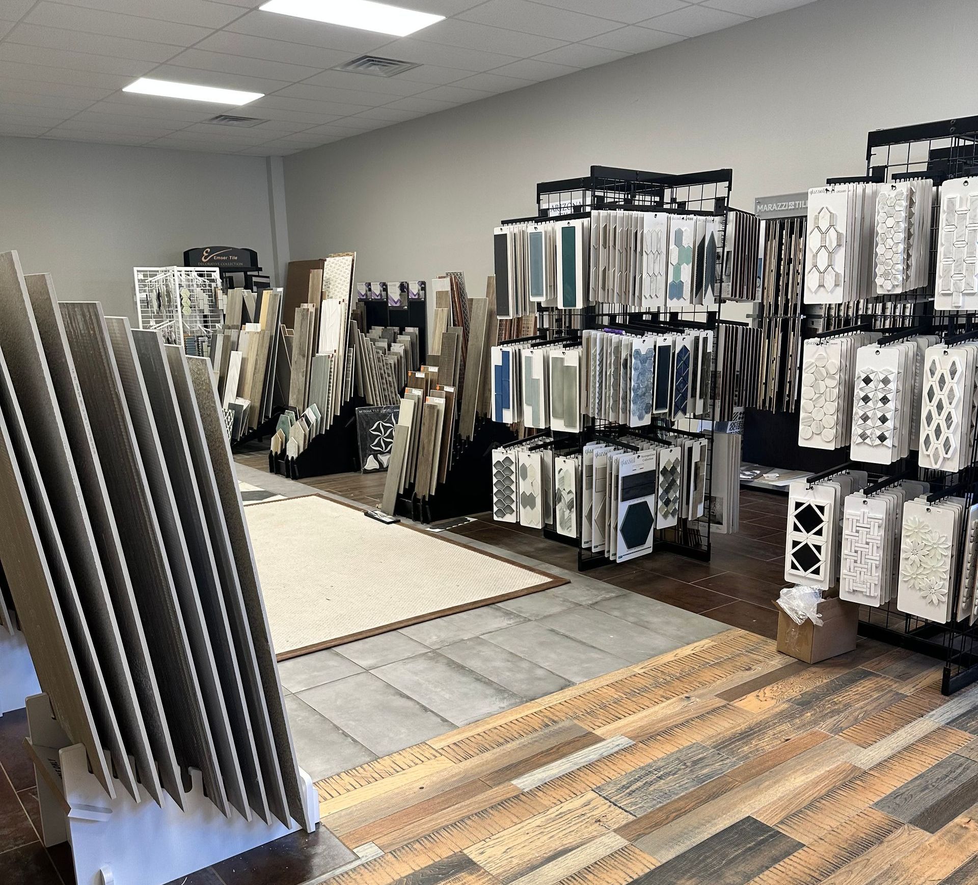 A store filled with lots of tiles and carpets.