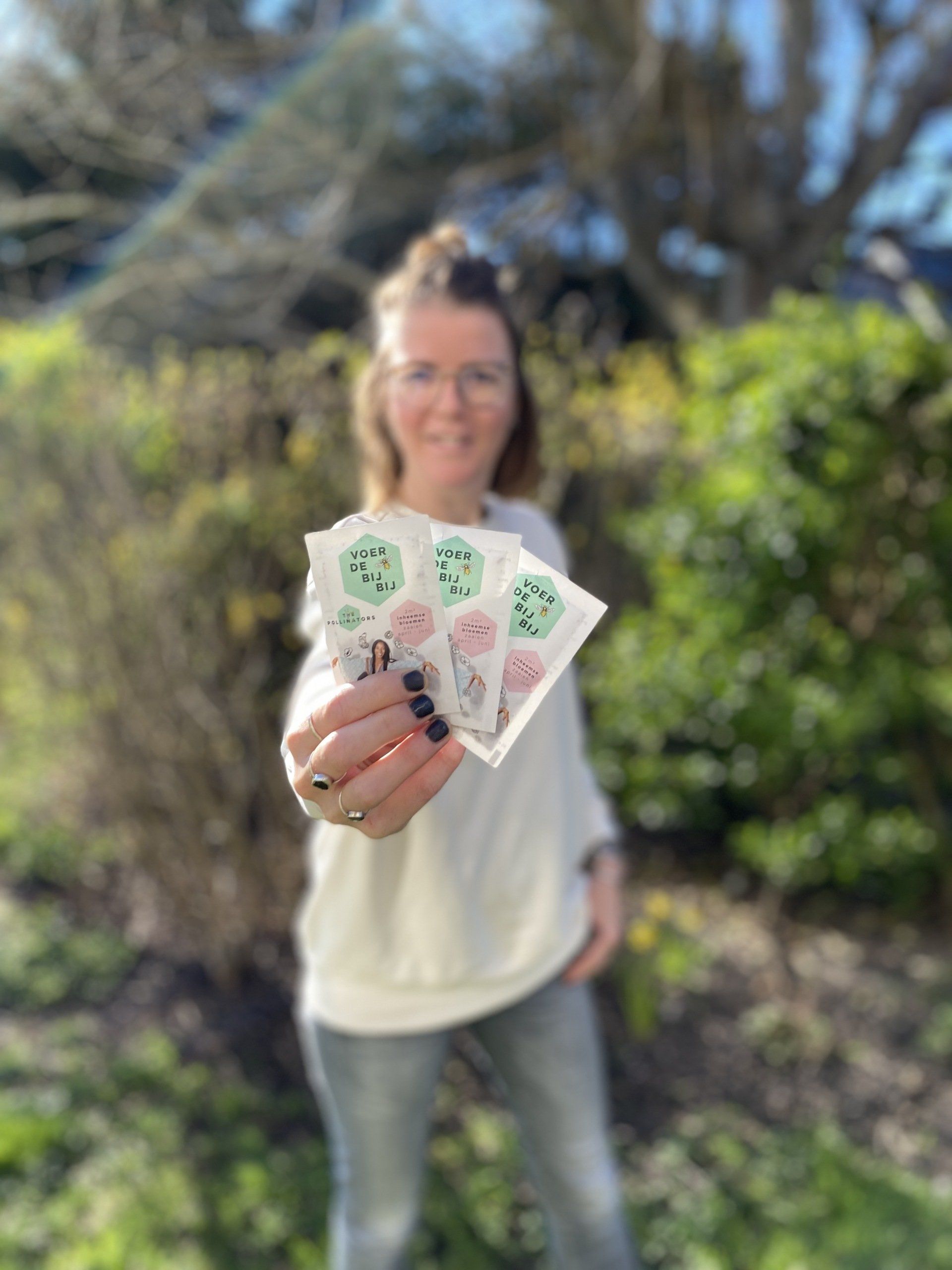 Voer de bij bij | inheemse bloemen | the pollinators | Groene Dromers