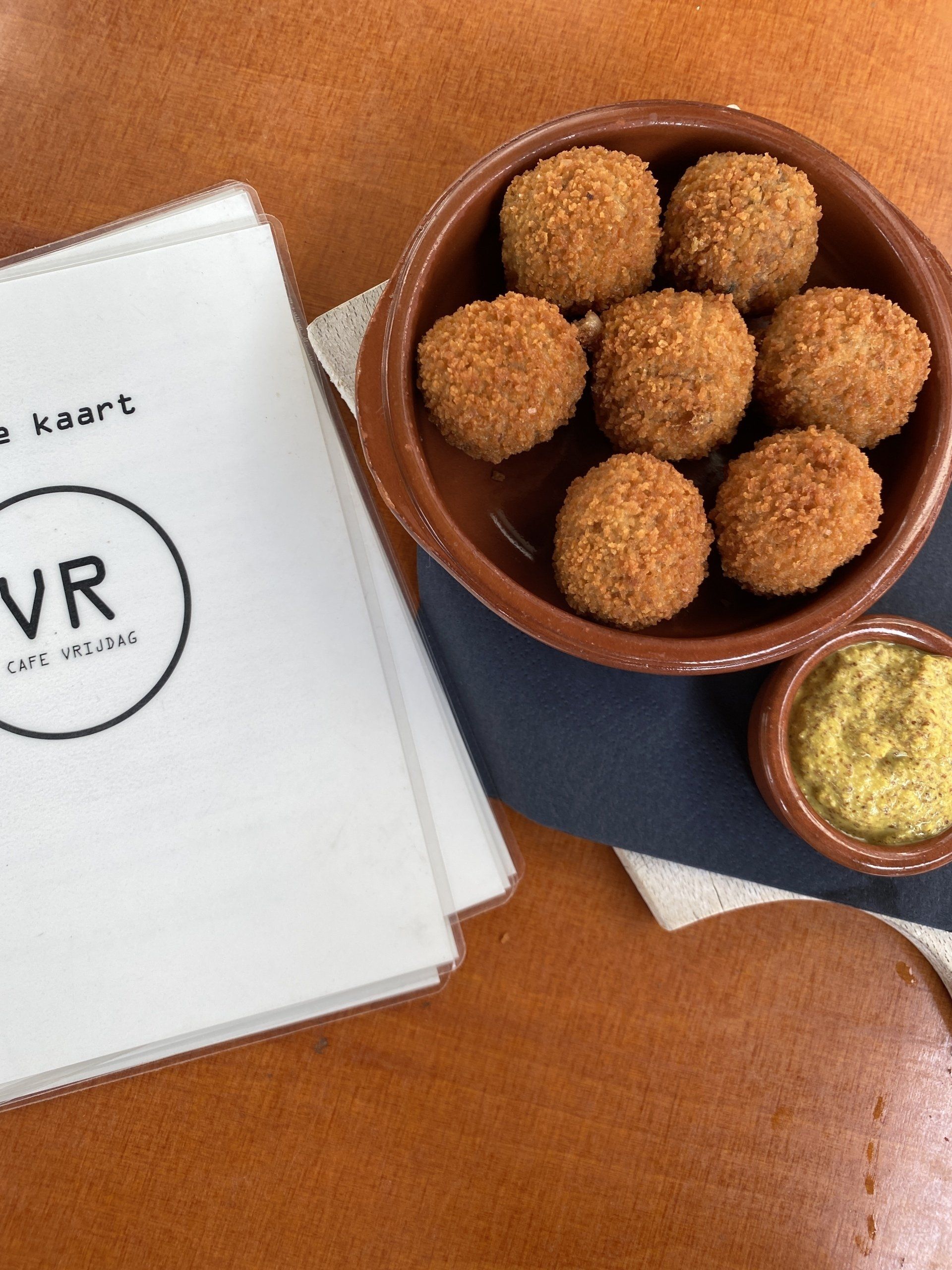 Vegan hotspots Arnhem | vegan bitterballen | vegan Arnhem