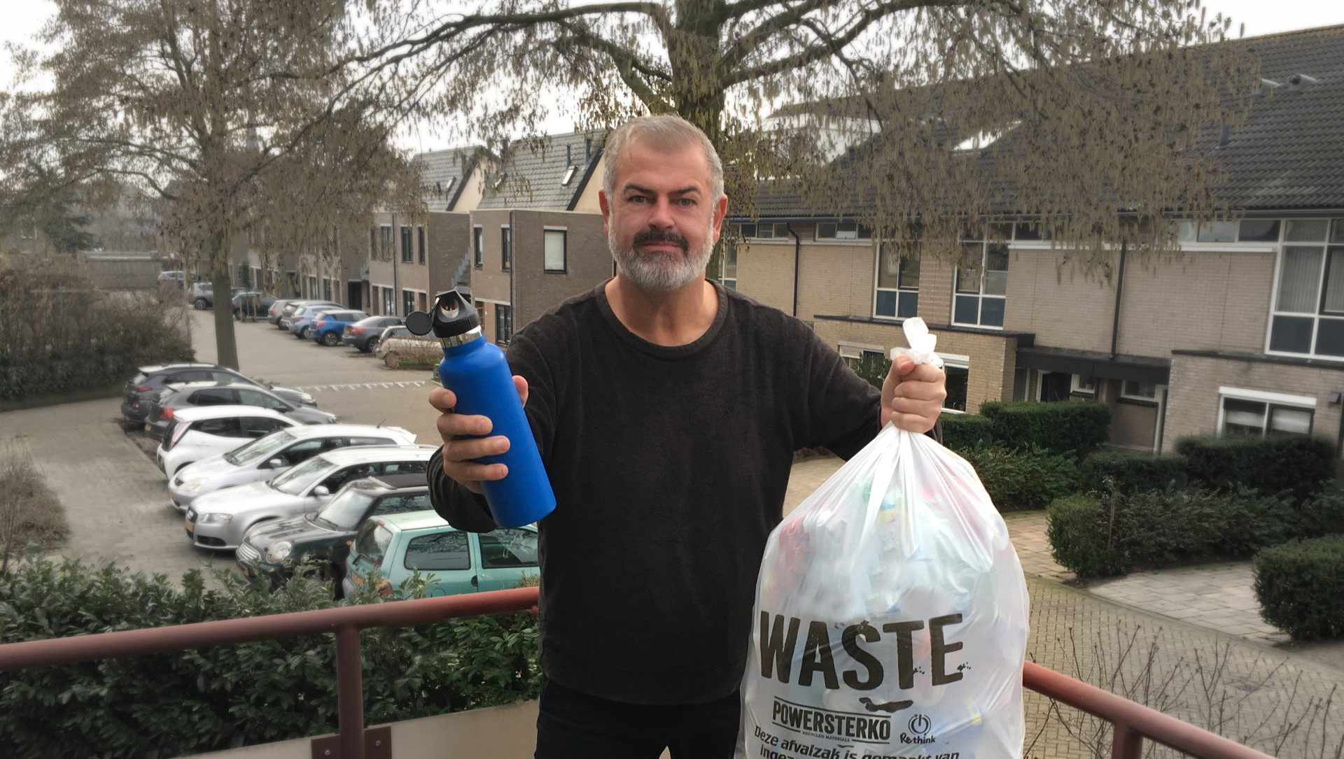 Clean up | Rob | blue bottle | Groene Dromers