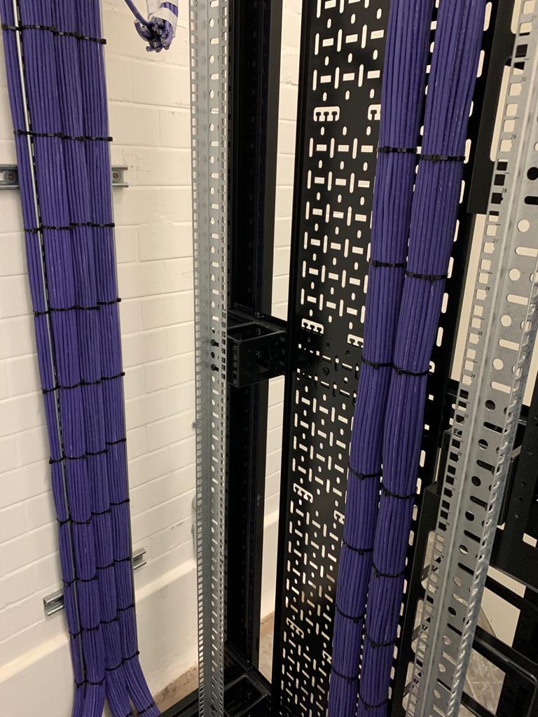 wall cabling ans server