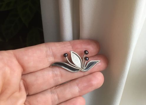 zilveren broche van Karen Klein edelsmid