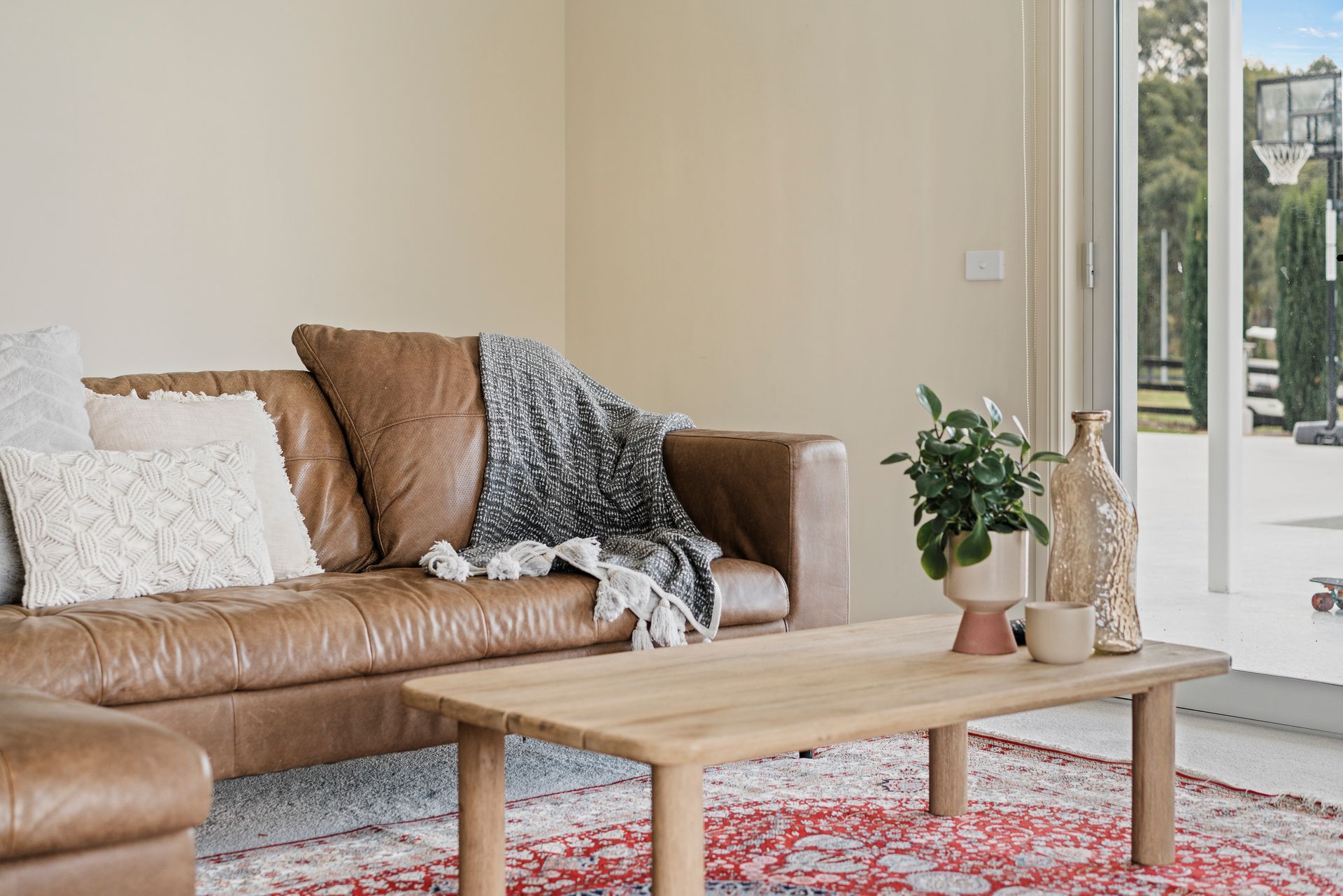 There is a dinning area — Chandolin Construction in Bathurst, NSW