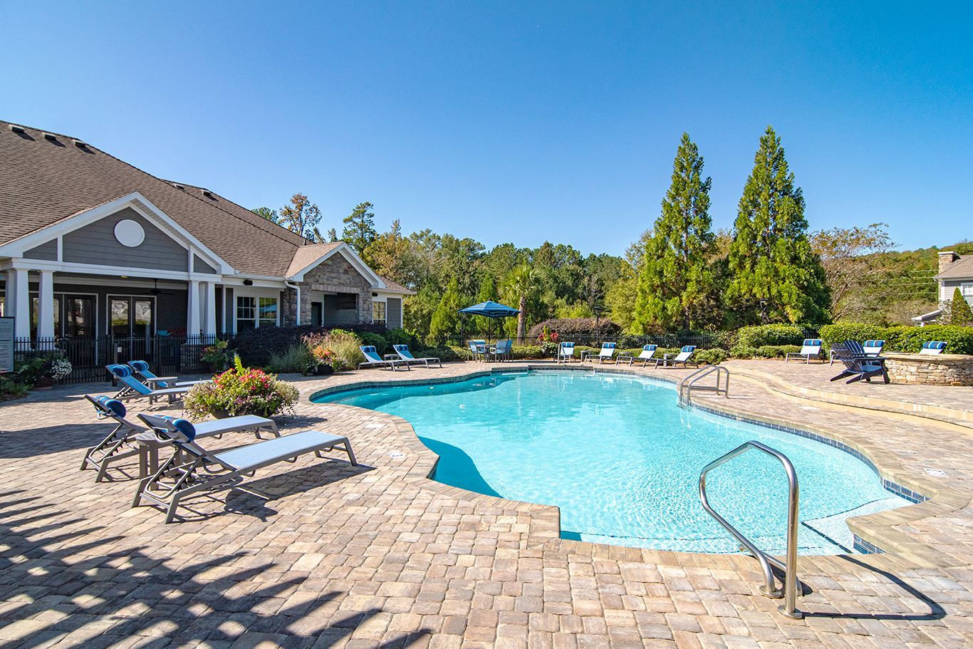 Stonegate Apartments