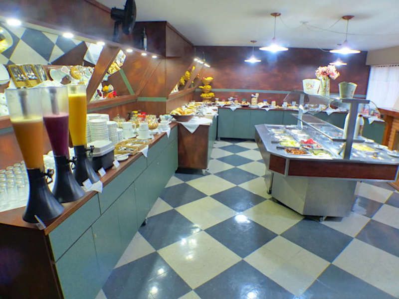 Café da manhã no CHI Hotels Campos do Jordão