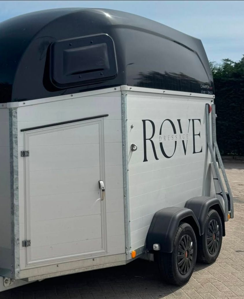 Vinylstickers, trailerstickers, custom sticker, weerbestendig, beletteren, belettering, Custom Dutch 