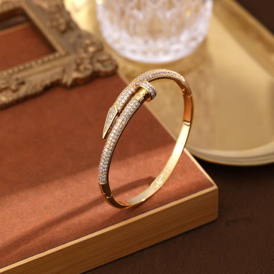 Zircon Nail Open Bracelet