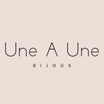 UNE A UNE